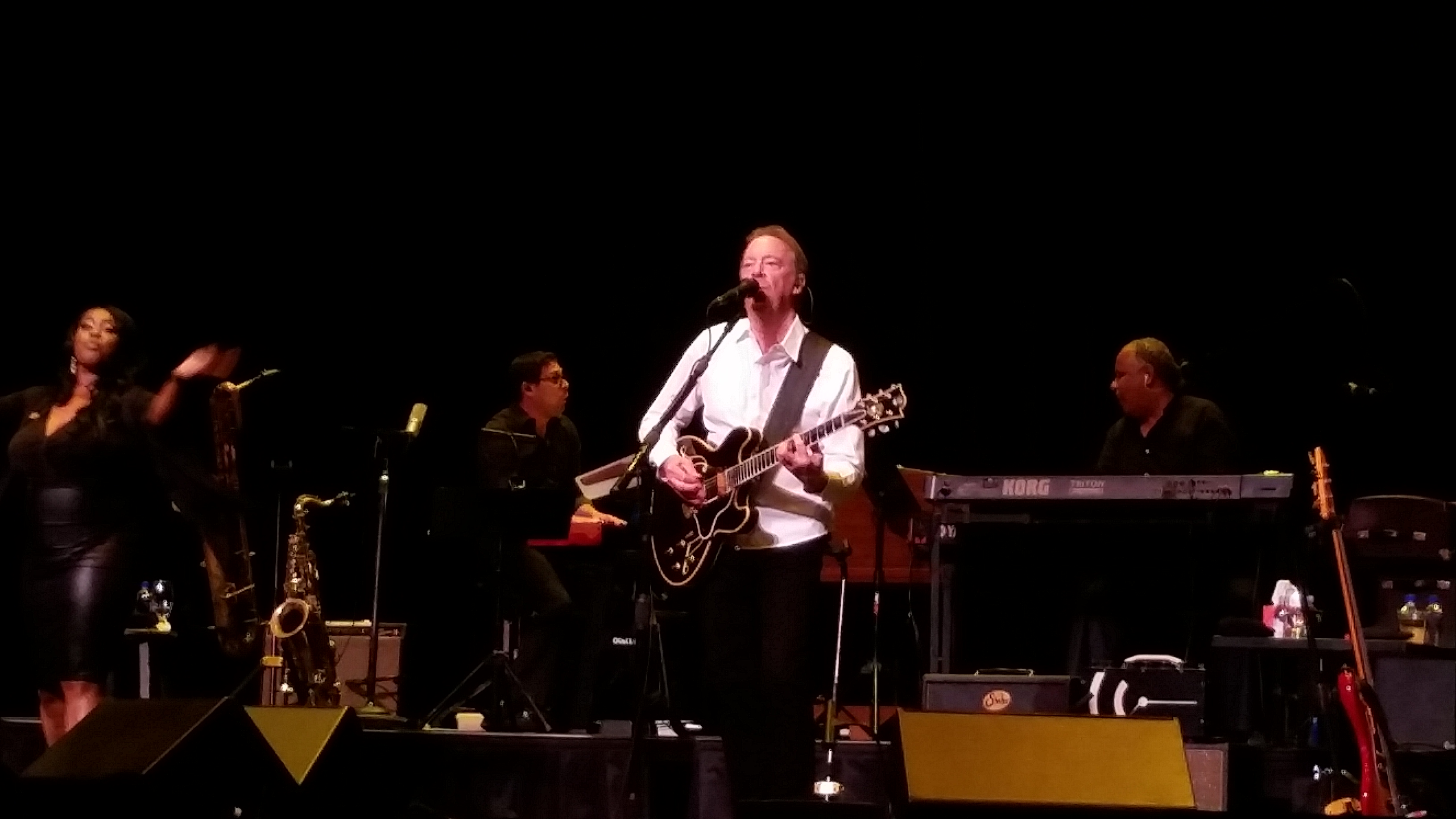 BozScaggs2016-07-26MesaArtsCenterAZ (17).jpg